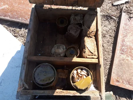 В Агдаме обнаружены брошенные противником боеприпасы