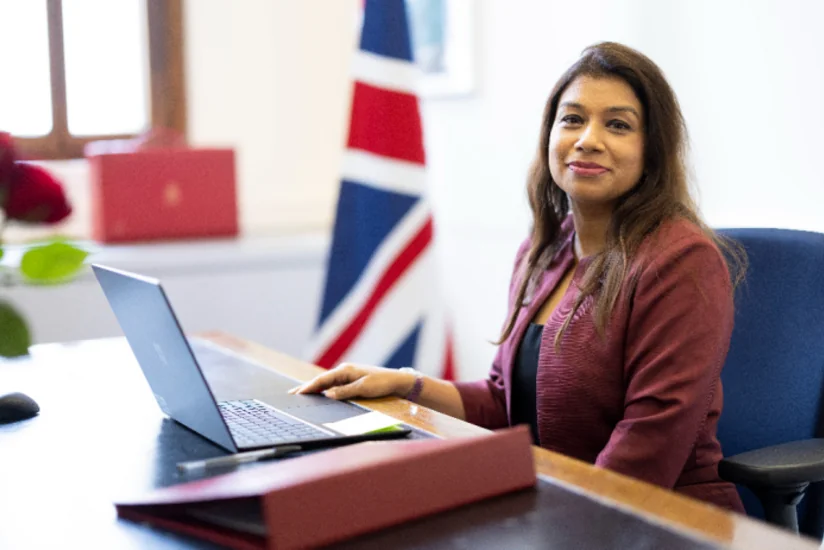 Britaniya maliyyə nazirinin müavini korrupsiya qalmaqalında ittiham olunur