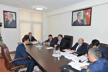 Vergilər naziri Füzulidə vətəndaşları qəbul edib