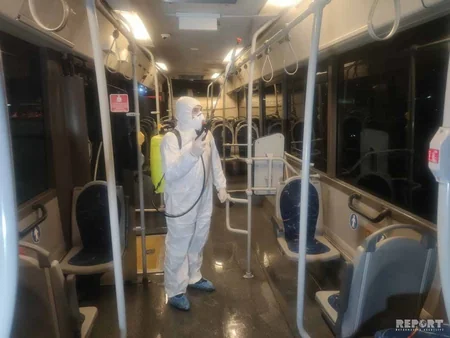 “Bakubus” avtobusları dezinfeksiya edilir - FOTO - VİDEO - YENİLƏNİB