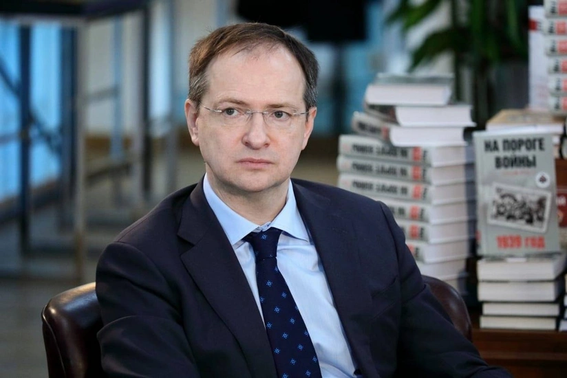 Medinski: Rusiya və Ukrayna memorandumların müzakirəsi üçün təmasları davam etdirəcək