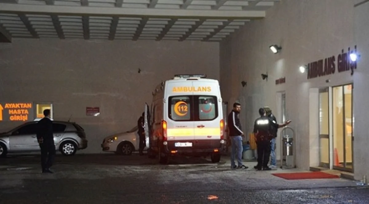 Police car returning from the rally in Turkey upended, 16 people were wounded
