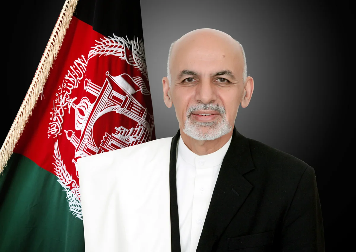 Afghan president agrees to step down