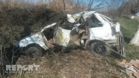 Quba-Xaçmaz yolunda avtomobil qəzası baş verib - FOTO