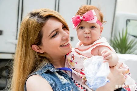 Körpəsi ilə azadlığa çıxan qadın: “Bir də bura gəlmərəm...” - HƏYAT HEKAYƏTİ