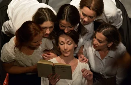 Gənc Tamaşaçılar Teatrının aktyorları IX Beynəlxalq Yay Teatr Məktəbindən qayıdıb