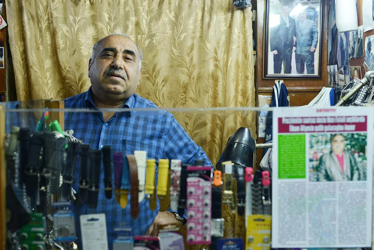 Ömrünün 40 ilini sənətə həsr edən saatsaz - VİDEO