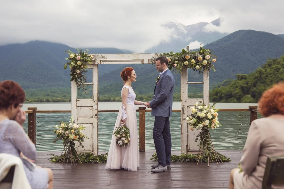 Gürcüstanda toylar qadağan edildi