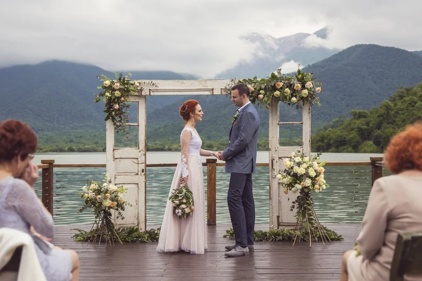 Gürcüstanda toylar qadağan edildi