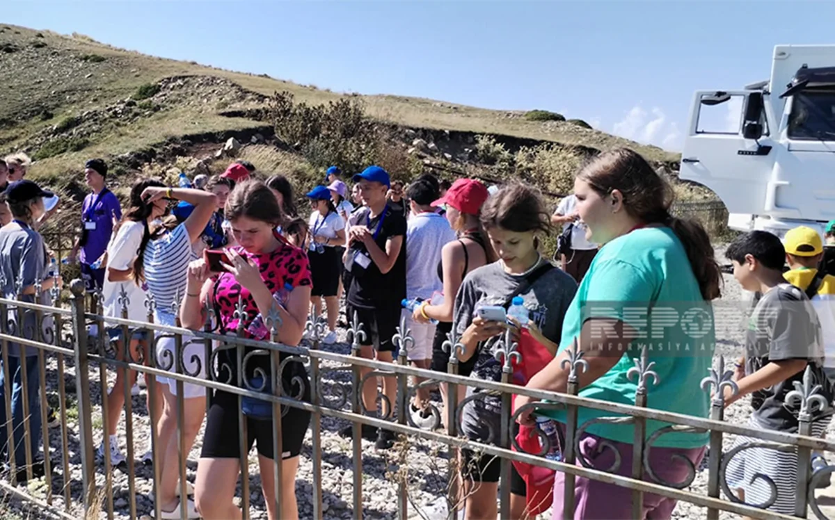 Ukraynalı uşaqlar Şamaxıya səfər edib