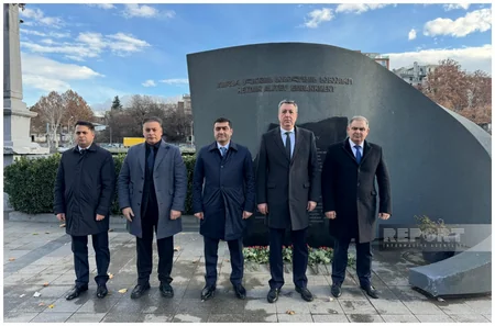 В Грузии почтили память Гейдара Алиева