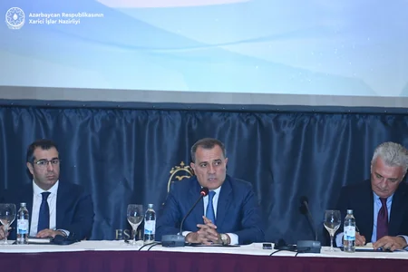 Ceyhun Bayramov Xorvatiyada Ermənistanın Laçın yolu ətrafındakı təxribatından danışıb - YENİLƏNİB