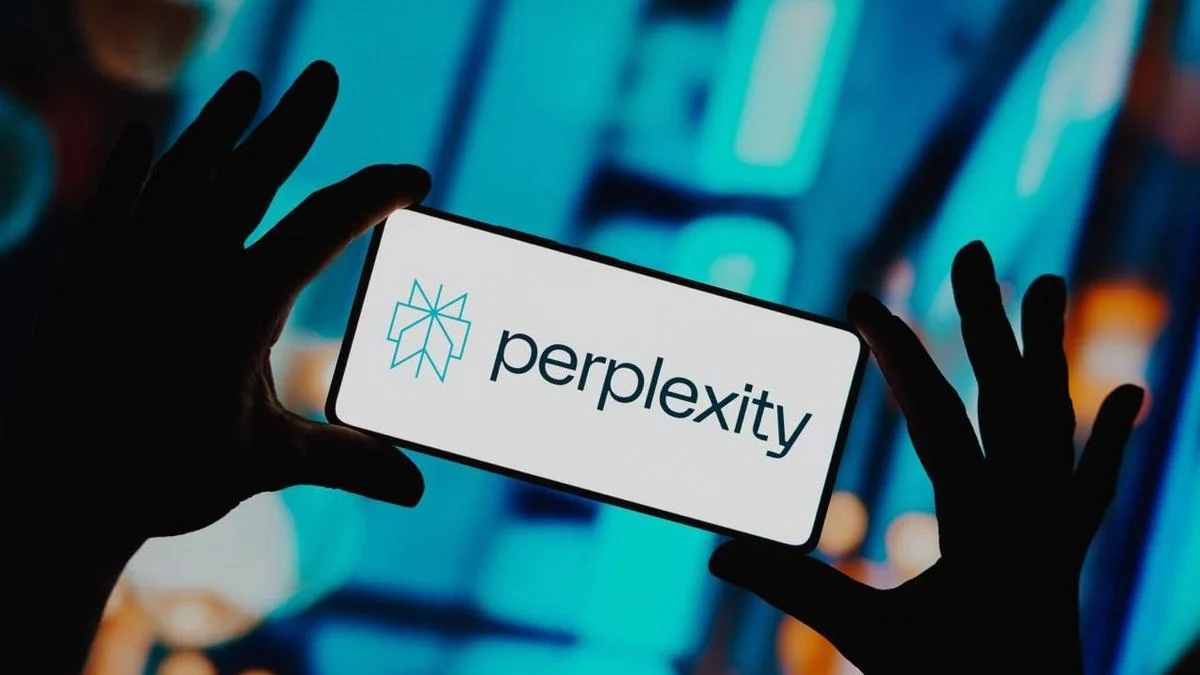 СМИ: Компания Perplexity AI предложила слияние с TikTok