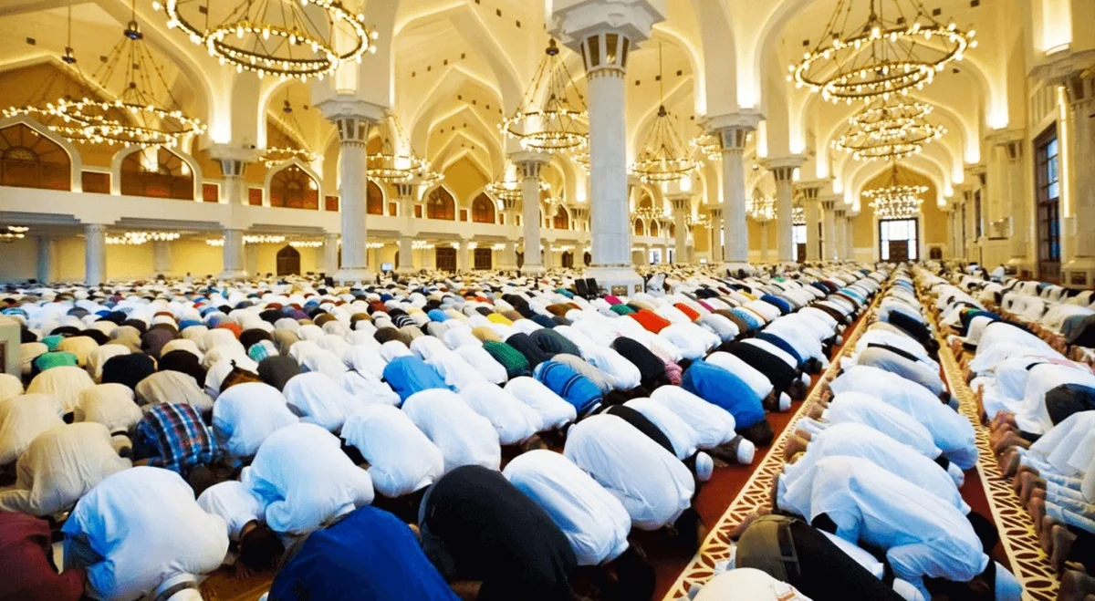 Səudiyyə Ərəbistanı bayram namazı ilə bağlı qərar verdi