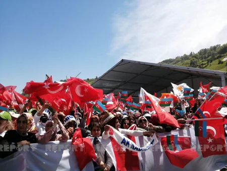 PHOTO REPORTAGE from the new airport in Rize 