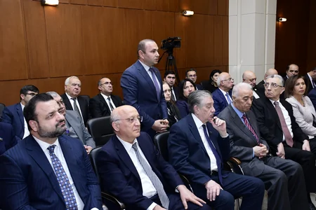 YAP Mərkəzi Aparatının və yerli təşkilatlarının 2024-cü il üçün gəlir-xərc smetaları təsdiqlənib