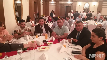 Türkiyənin Azərbaycandakı səfirliyi mətbuat nümayəndələri üçün iftar süfrəsi təşkil edib