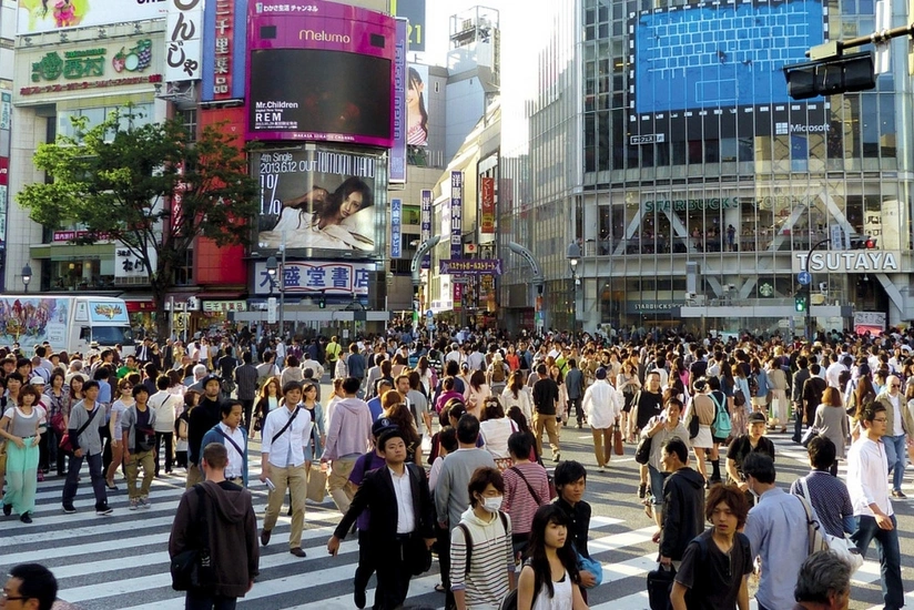 Tokyo intriduces state of emergency due to pandemic
