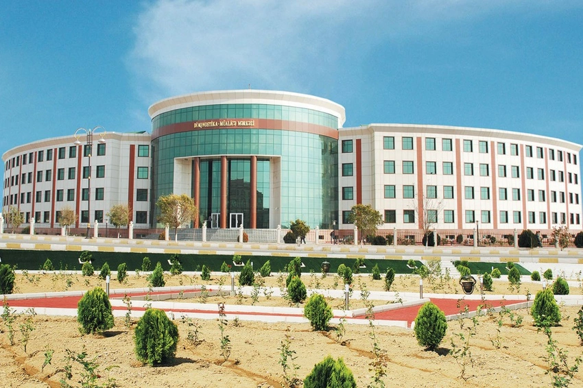 Culfa Rayon Mərkəzi Xəstəxanasında bir gündə 63 cərrahiyyə əməliyyatı aparılıb