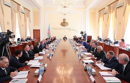 Nazirlər Kabinetinin iclası keçirilib