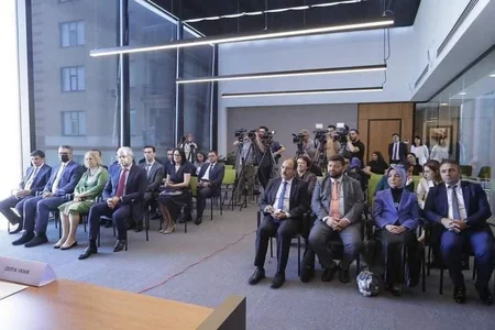 Türkiyənin ailə və sosial xidmətlər naziri DOST Agentliyində olub