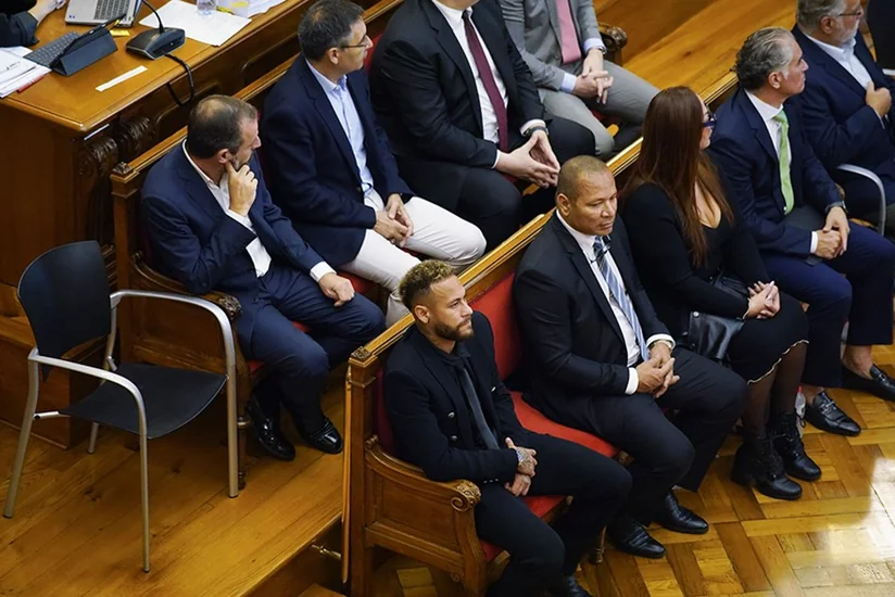 Neymar məhkəmədə ifadə verib