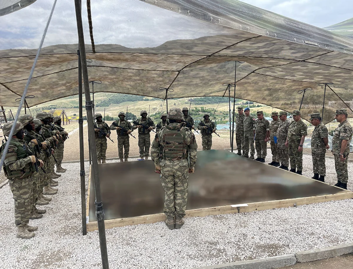 Zakir Həsənov Xocavəndə gedib, komandolara tapşırıqlar verib