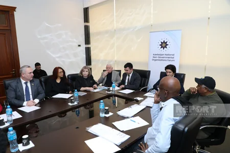 Bakıda Makronizmdən əziyyət çəkən kiçik ada ölkələri ilə Azərbaycan QHT-lərinin dialoqu keçirilib