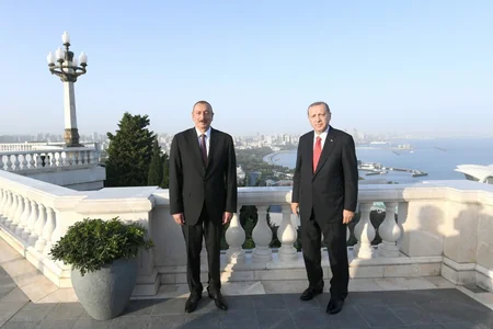 Azərbaycan və Türkiyə prezidentləri birgə işçi nahar ediblər