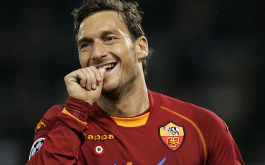 Totti: Uşaq vaxtı yanacaqdoldurma məntəqəsində işləmək arzusunda idim