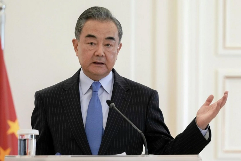 Çin Xarici İşlər Nazirliyi: Müharibə İranın nüvə problemini həll etməyəcək