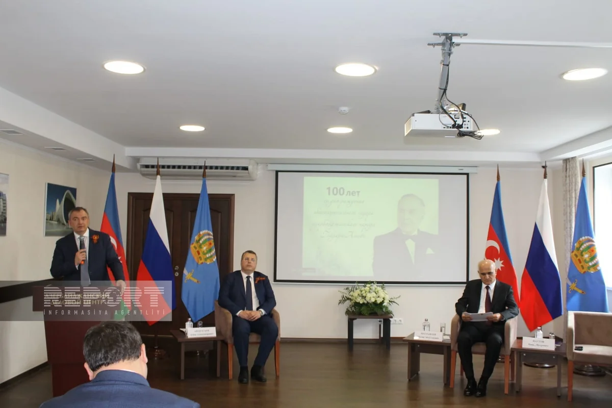 Həştərxanda Heydər Əliyevin 100 illik yubileyinə həsr olunmuş konfrans işinə başlayıb