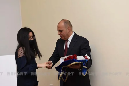 Avropa çempionatında bürünc medal qazanan Azərbaycan şahmatçıları mükafatlandırılıb