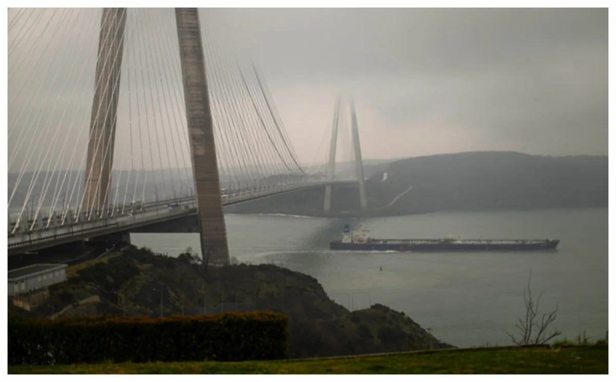 Turkiye to demand insurance details for tankers passing Bosphorus