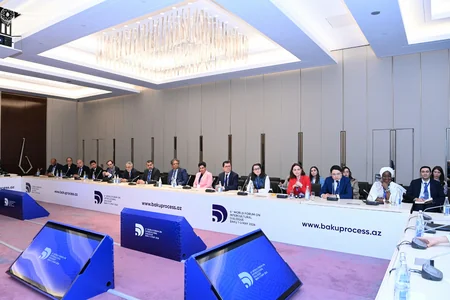 Jeyhun Bayramov mulls current regional situation with heads of National Commissions for UNESCO