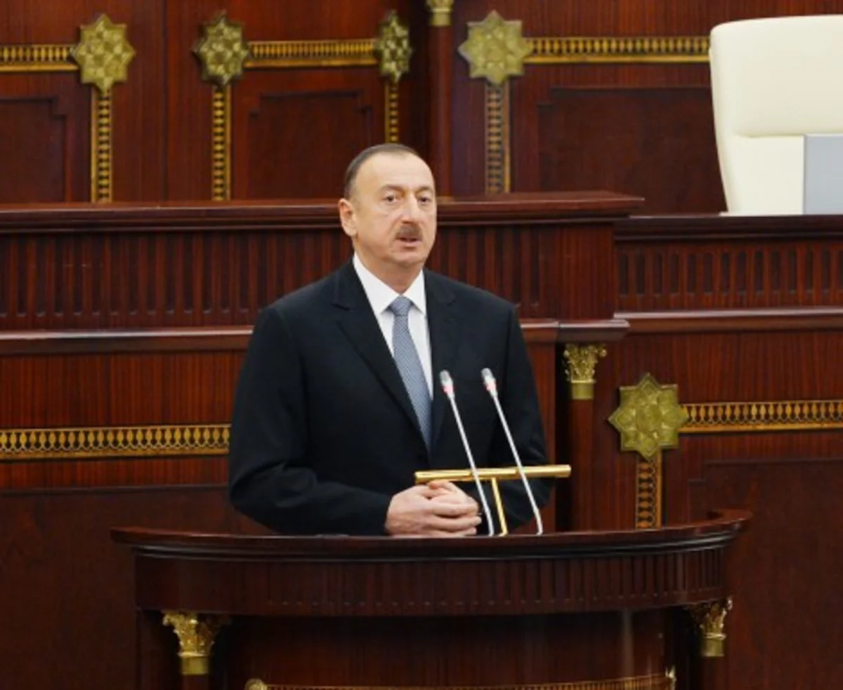 ​Dövlət başçısı: Hərbi xərclər ən prioritet məsələdir