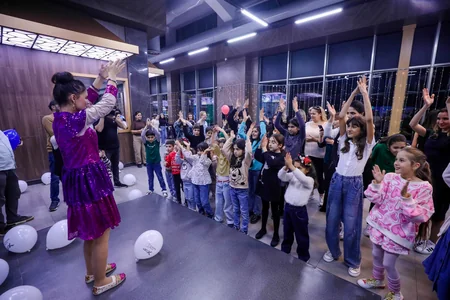 CinemaPlus Bakıxanov Mall-da uşaqlar üçün bayram şənliyi keçirib