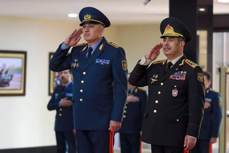 Zakir Həsənov qazaxıstanlı həmkarı ilə görüşüb