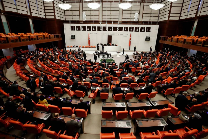 TBMM ölkə hərbçilərinin Azərbaycanda qalma müddətinin daha bir il uzadılmasını təsdiqləyib