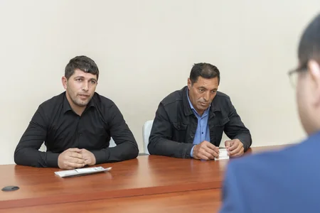 Məcnun Məmmədov Göyçayda vətəndaşları qəbul edib