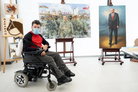 Vətən müharibəsinin ildönümünə həsr edilmiş “Xarıbülbül” satış-sərgisinə başlanıb