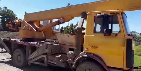 Horadizdə insan həyatına təhlükə yaradan avtokranın fəaliyyəti dayandırılıb