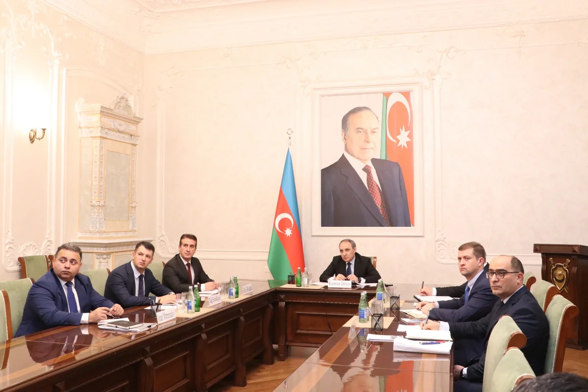 Kamran Əliyev iranlı həmkarı ilə Azərbaycanın Tehrandakı səfirliyinə hücumla bağlı cinayət işini müzakirə edib