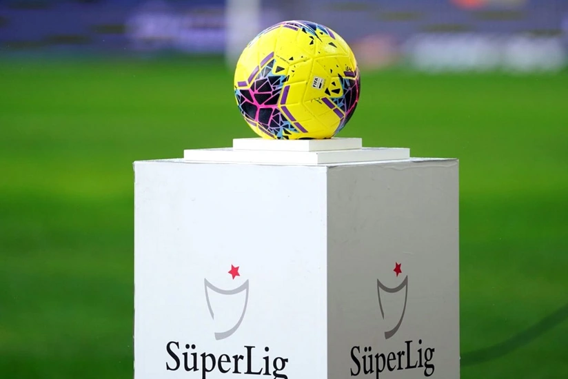 Türkiyə Super Liqasında komanda sayı artırıldı