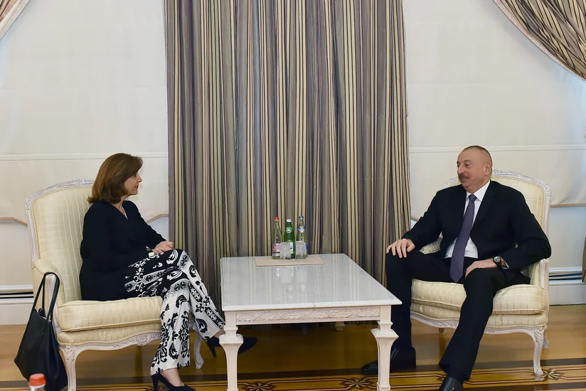 Azerbaijani President received Colombian FM