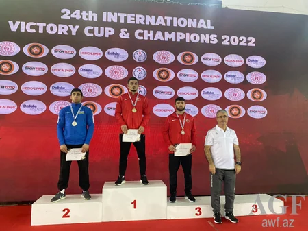 Azərbaycan güləşçiləri Türkiyədəki Çempionlar turnirinə 11 medalla start verib