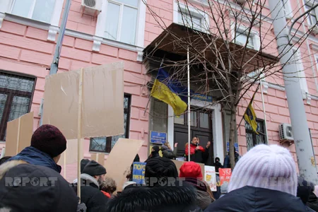 Сторонники Петра Порошенко проводят в Киеве акцию протеста