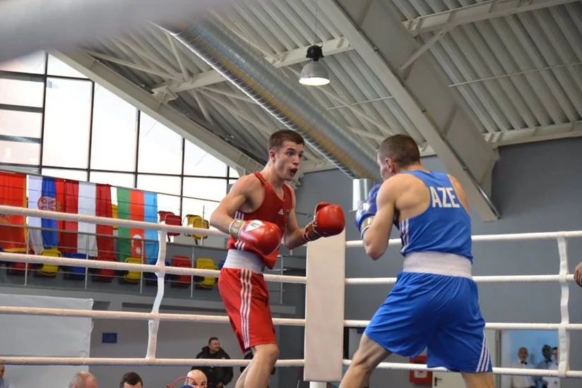Azərbaycan boksçuları Avropa çempionatında 2 medalı təmin edib