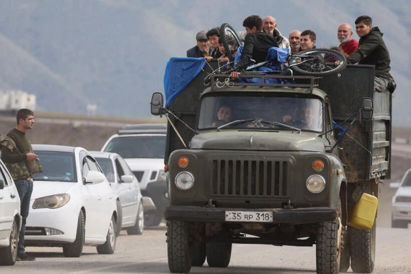 Fransa mətbuatı Qarabağın erməniəsilli sakinlərinin Ermənistana keçidini izləyib