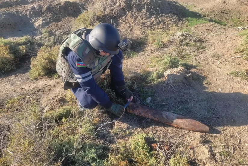 В Хызы найден реактивный снаряд